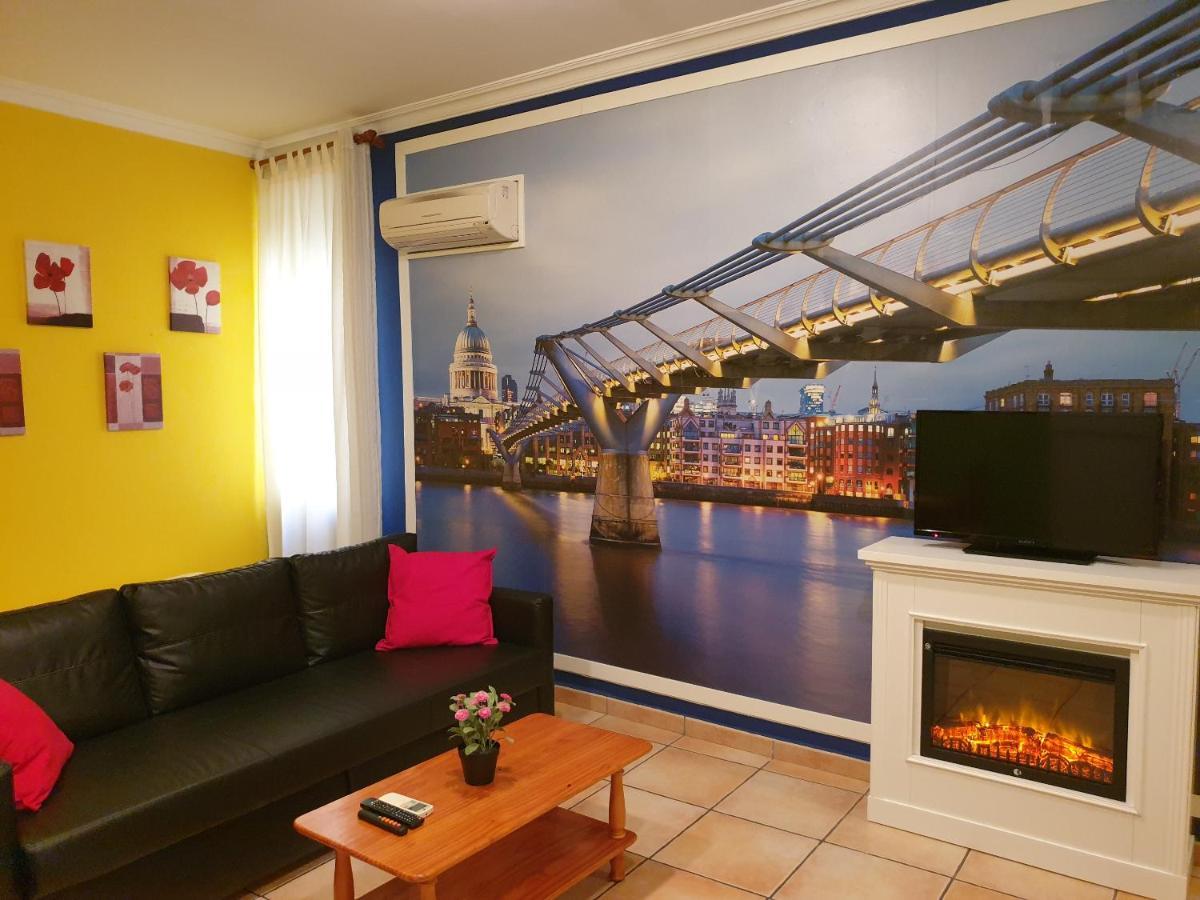 Apartamentos Dana Madrid — Photos 2